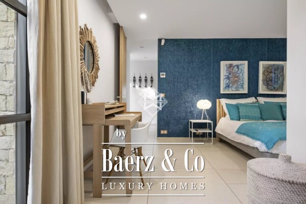 photo 11 Within the Pampelonne domain, close to the sea and its beachfront restaurants.