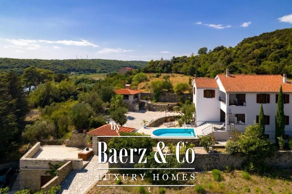 photo 24 Rab, Kampor, unique Mediterranean villa 80m from the sea