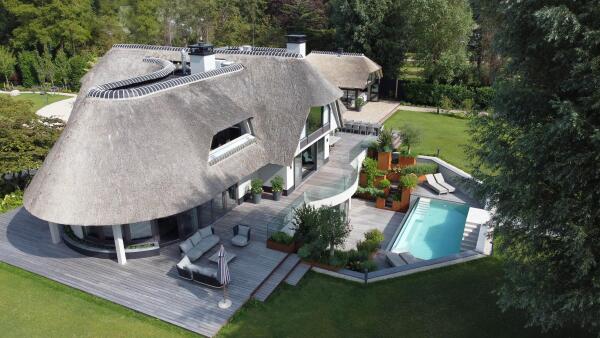 photo 6 Nieuw-Loosdrechtsedijk 227