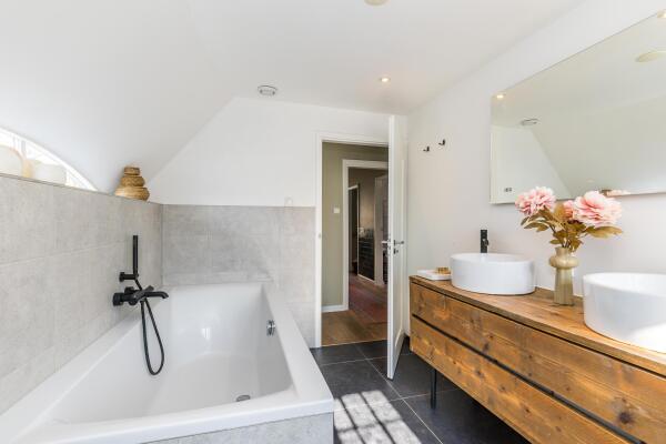 photo 34 Burgemeester Knappertlaan 120