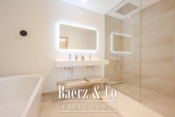 photo 11 Villa Gassin - Beach by feet and 5 min St Tropez