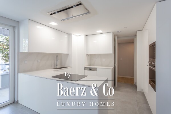 photo 10 Modern, luxury 3+1 bedroom duplex in a quiet street in Carcavelos