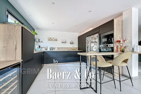 photo 10 Beautiful contemporary villa with pool and summer kitchen