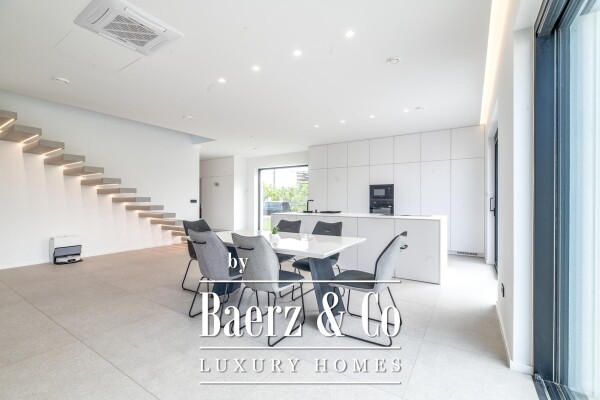 photo 4 Zagreb, Sesvete – Luxury Smart House Villa with Pool, 390 m²