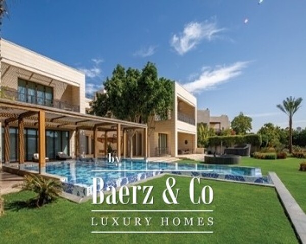 photo 1 9 bedroom Villa Emirates Hills