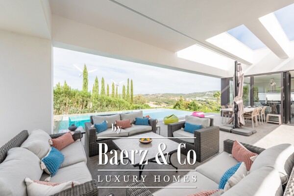 photo 1 Beautiful luxury home in Sotogrande, Sotogrande Alto - Zona F