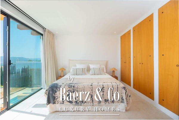 photo 18 Beautiful luxury home in Cap Martinet, Cap Martinet