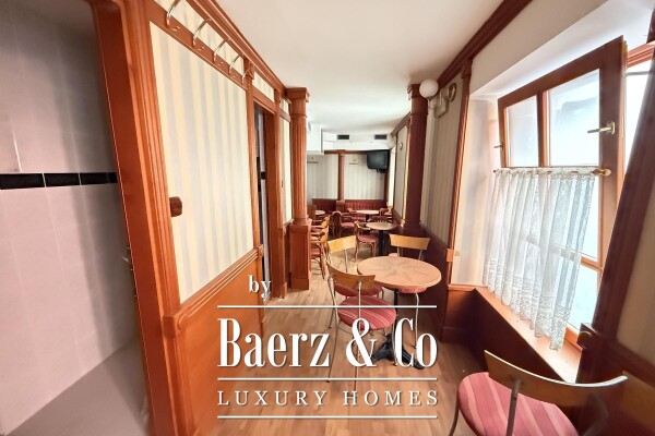 photo 13 Pula, Center- Housing Complex with two quality apartments and cafe bar, 272.02 m2