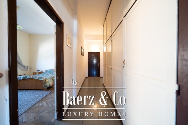 photo 20 Zadar, Branimirova obala, three-room apartment with sea view in an excellent location