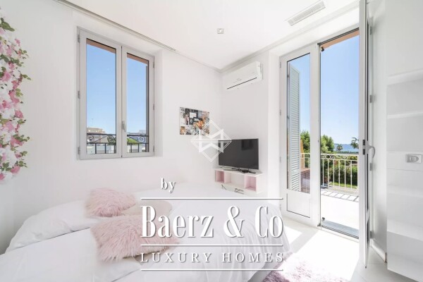 photo 22 10 minutes from Cannes - Renovated Belle Époque villa with sea view and walking distance to beaches