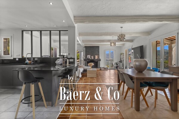 photo 3 ONLY 7 MINUTES FROM NICE LINGOSTIÈRE – BEAUTIFUL FAMILY VILLA WITH POOL