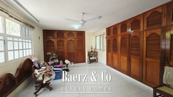 photo 35 Street 60 #375 x 43 y 41 centro 375