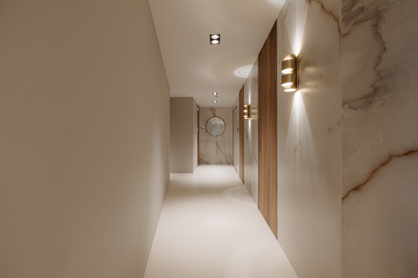 photo 5 Rijksweg-West 10 h