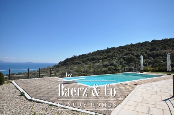 photo 9 1806621 - Villa For sale, North Kinouria, 380 sq.m., €1.150.000