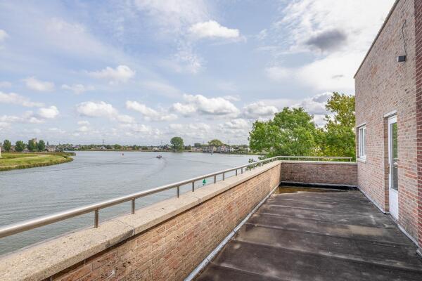 photo 58 Aquamarijn 2