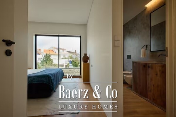 photo 13 Furnished 3-bedroom House in Porto