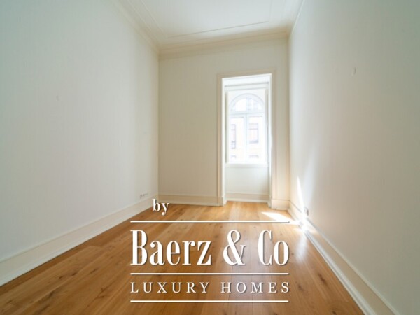 photo 16 3 bedroom flat in a Pombaline building, with open views and garage