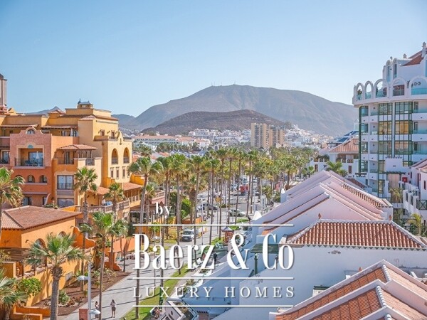 photo 40 Exclusive penthouse with fabulous ocean view in Playa de las Américas