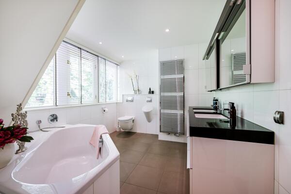 photo 32 Leonard Springerhof 4