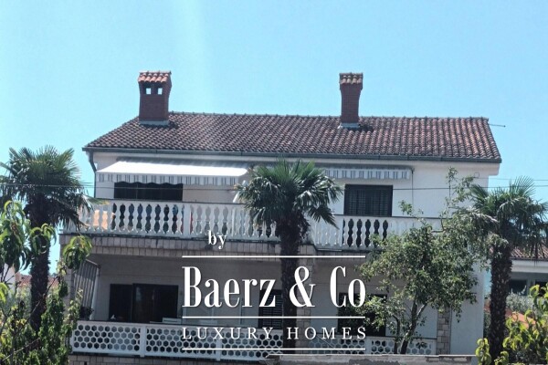 photo 5 Krk, house with 5 apartments, close to the sea, ideal for tourism, 150 m from the sea