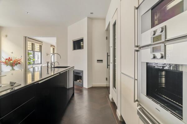 photo 13 Tintorettostraat 10 1