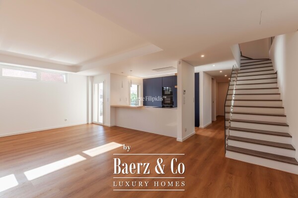 photo 2 Beautiful luxury home in Carcavelos e Parede, Parede