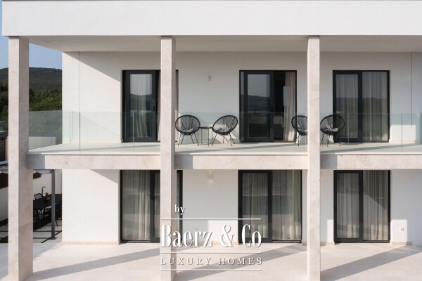 photo 7 Zadar, Turanj, beautiful house with swimming pool and sea view