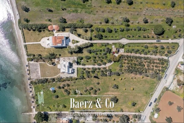 photo 4 Exceptional Seafront Residence in Eretria, Evia