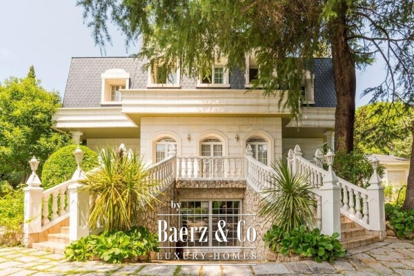 photo 1 Exclusive Luxury Villa for Sale in El Plantío – Prestigious Madrid Residential Estate