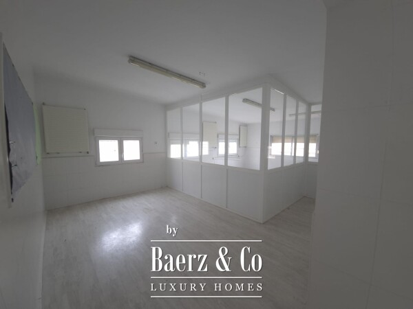 photo 2 Prestigious Independent Villa for Sale in El Viso – Prime Residential Address in Madrid