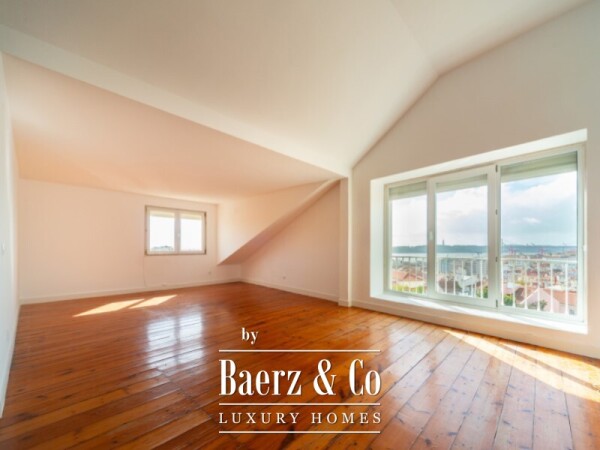 photo 12 Discover this exceptional two-bedroom apartment in Príncipe Real, offering truly breathtaking views.