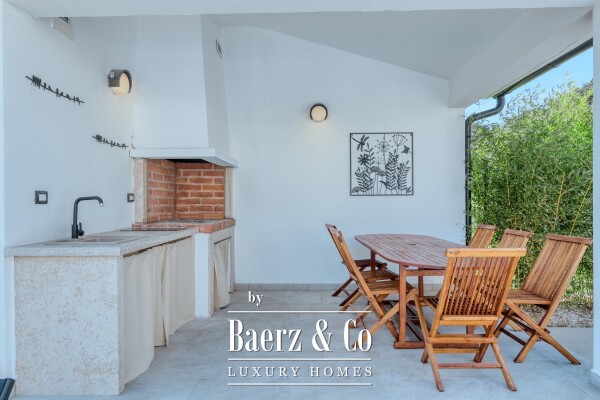 photo 15 Pula, Veli Vrh - beautiful detached house with pool and garage, 225 m² - spacious garden