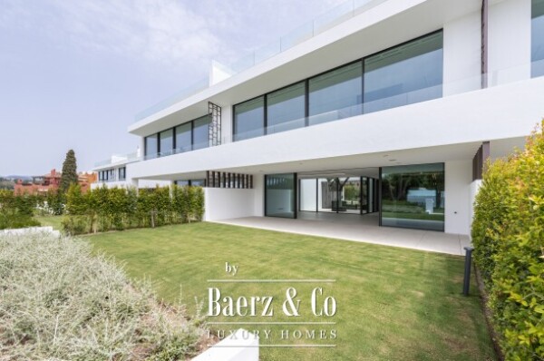 photo 25 Villa - Nueva Andalucia - Marbella - Ref: 8694