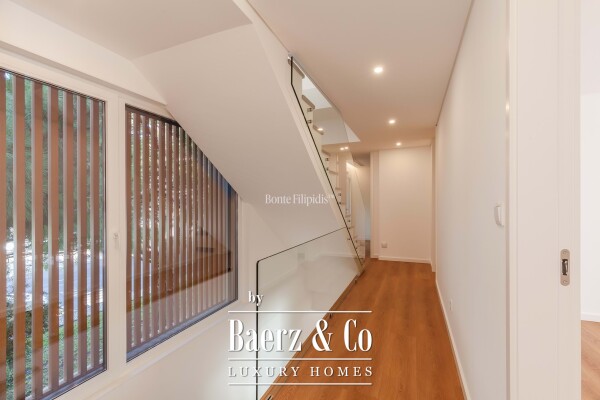 photo 22 Beautiful luxury home in Carcavelos e Parede, Parede