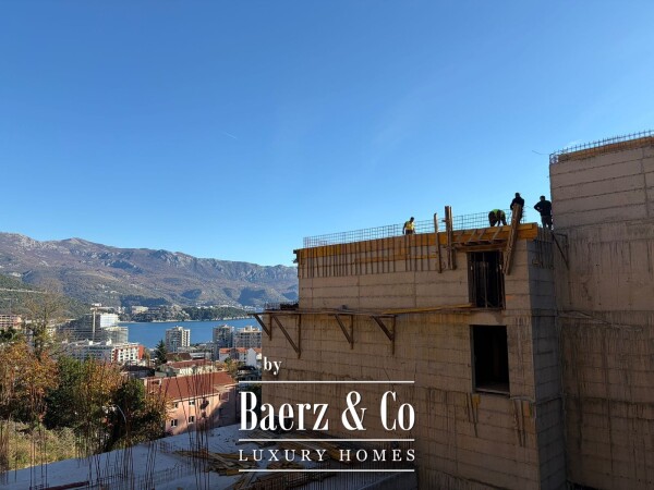 photo 18 Penthouse in Budva in a New Project