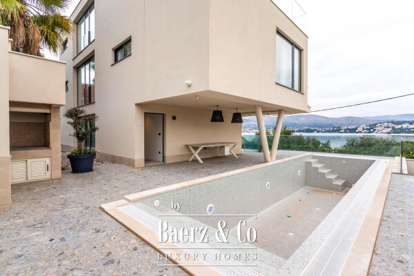 photo 35 Okrug Gornji, modern villa near the beach