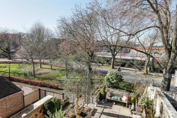 photo 46 Brede Haven 72