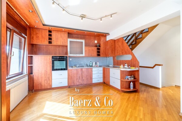 photo 14 Zagreb, Bukovačka street, two residential buildings 354 m² on a plot of land 600 m²