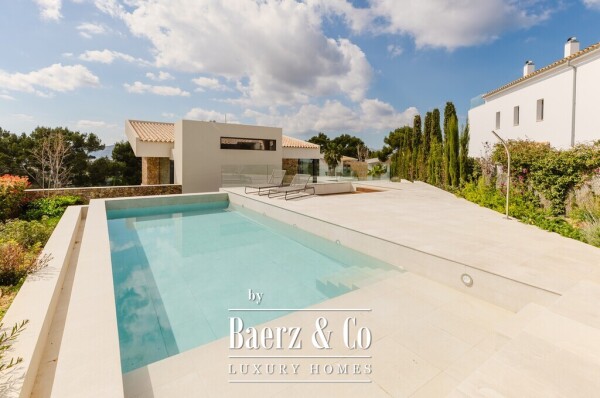 photo 5 Fantastic villa with panoramic views and exclusive furnishings