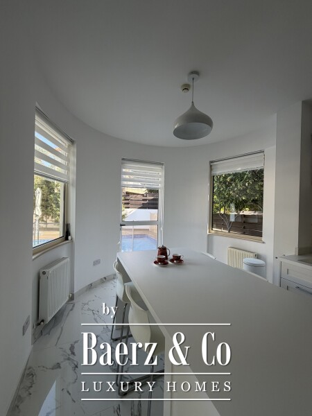 photo 9 5 Bedroom Villa For Sale, Pyrgos, 214 sq.m.