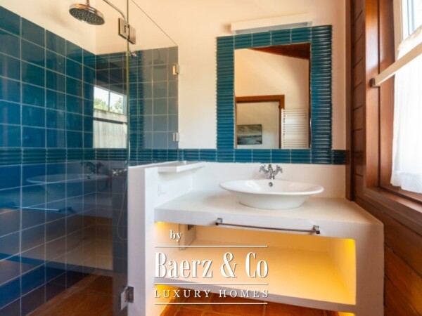 photo 36 Single storey 3 bedroom villa with swimming pool, tennis court and plot of 5,320 sqm in Fontanelas, Sintra