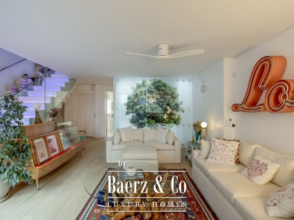 photo 1 House 4 Bedrooms + 3 Sale Lisboa
