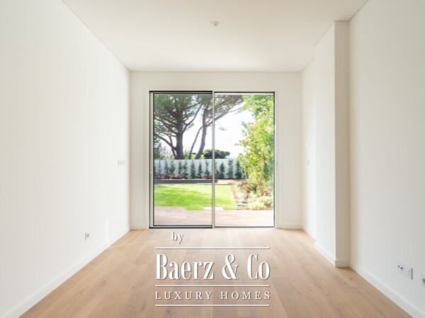 photo 31 House T4 +1 in Monte Estoril