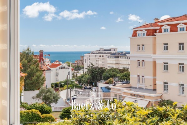 photo 1 Beautiful luxury home in Cascais e Estoril, Monte Estoril