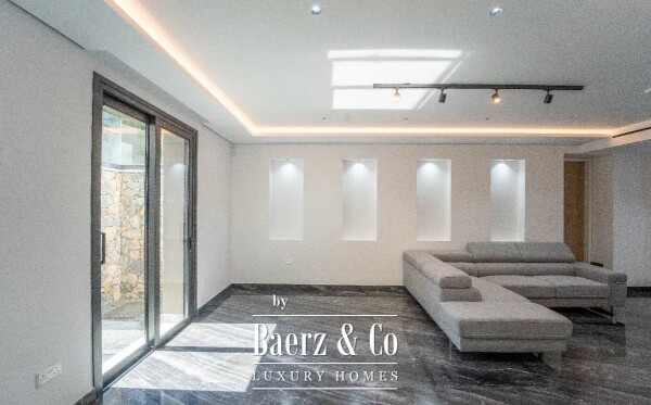 photo 8 Luxury Villa for Rent | Germasogeia | 650 m²