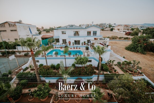 photo 3 Villa For sale, Limassol City, 739 sq.m.