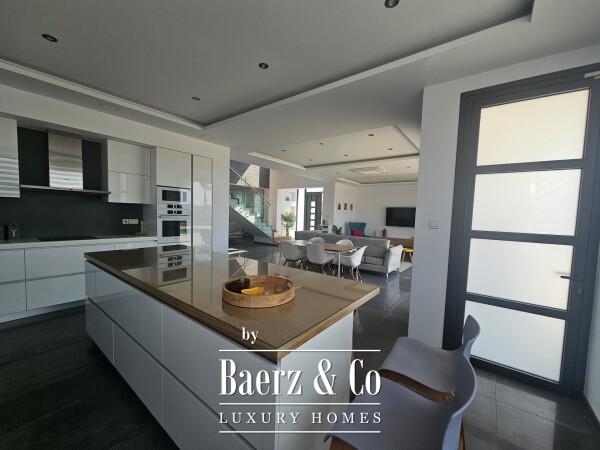 photo 16 330 sq.m. Designer Villa on 2,200 sq.m. Plot with Privacy, Views & Investment Appeal