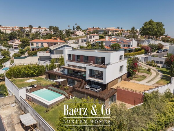 photo 1 Beautiful luxury home in Oeiras e São Julião da Barra, Paço de Arcos e Caxi, Alto do Lagoal