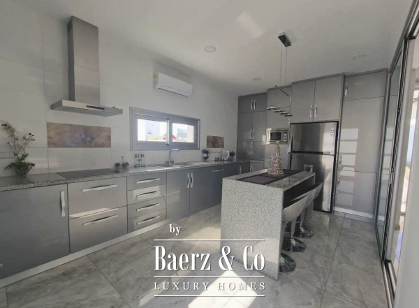 photo 4 Villa For sale, Parekklisia, 250 sq.m.