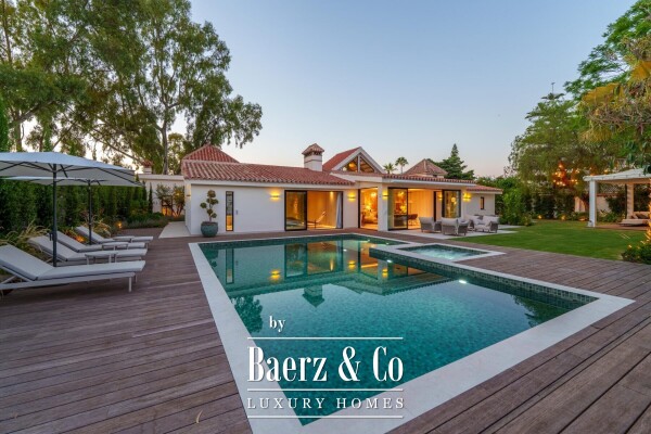 photo 1 Villa - Puerto Banus - Marbella - Ref: 8730